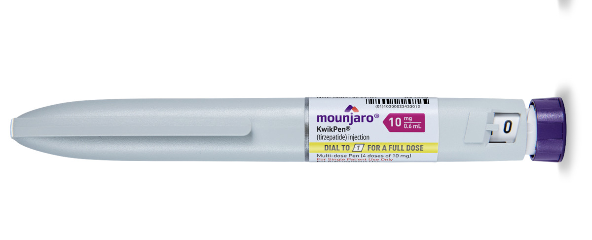 mounjaro pen met een witte achtergrond
